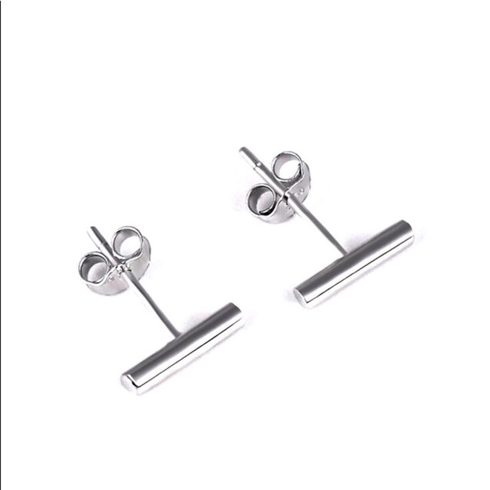 Silver bar stud earrings - Picture 1 of 3